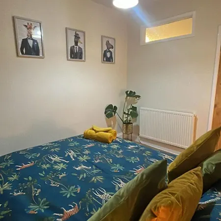 City Of Chester Award Winning Cottage -Pixie Terrace Честер Экстерьер фото